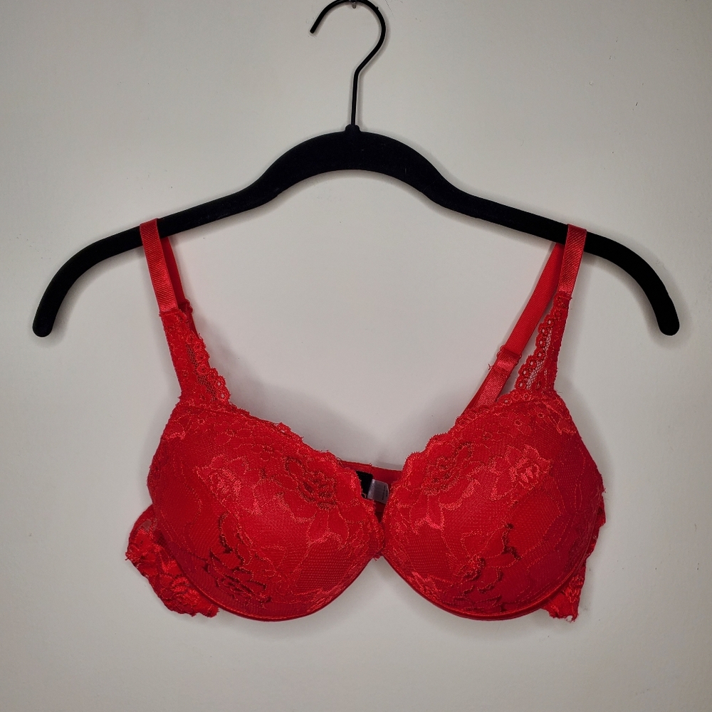 Frederick's of Hollywood Red Plunge Push-up Lace Bra Size 36B